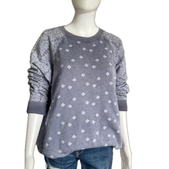 aerie Tops - Women’s blue Aerie Sweatshirt boho pattern. Size Medium. Great condition